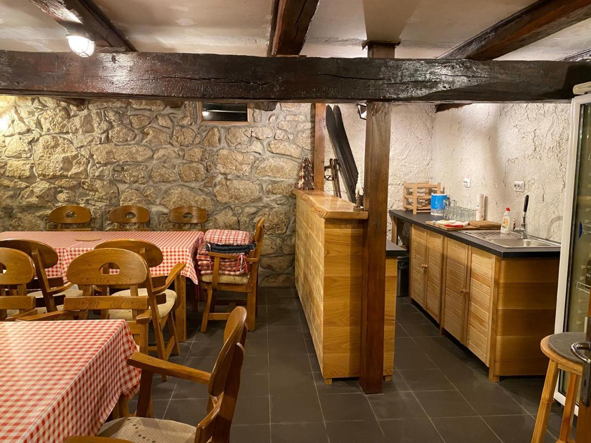 Country House Novosel Duga Resa Exterior foto